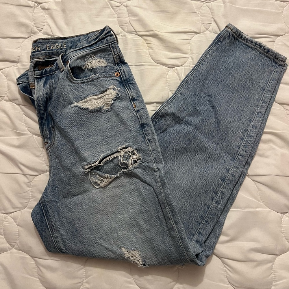 AE Distressed Jeans